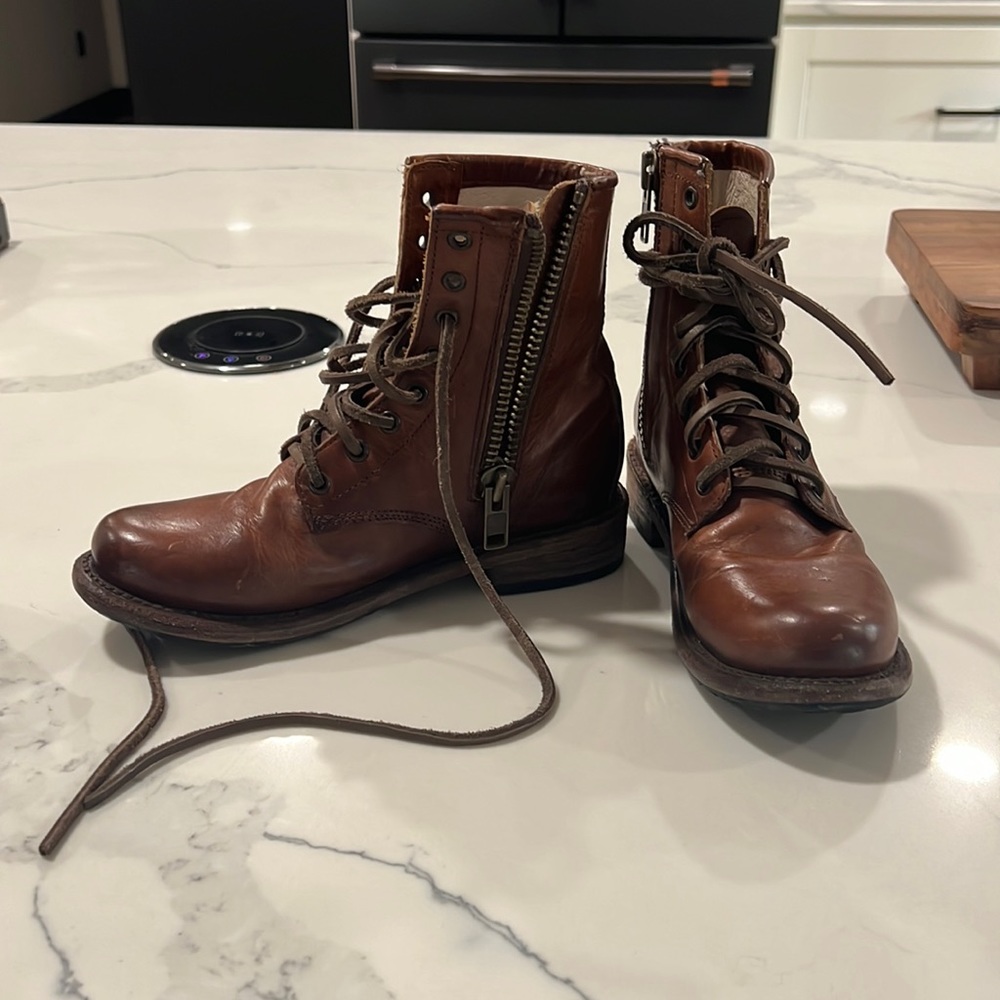 Free bird boots